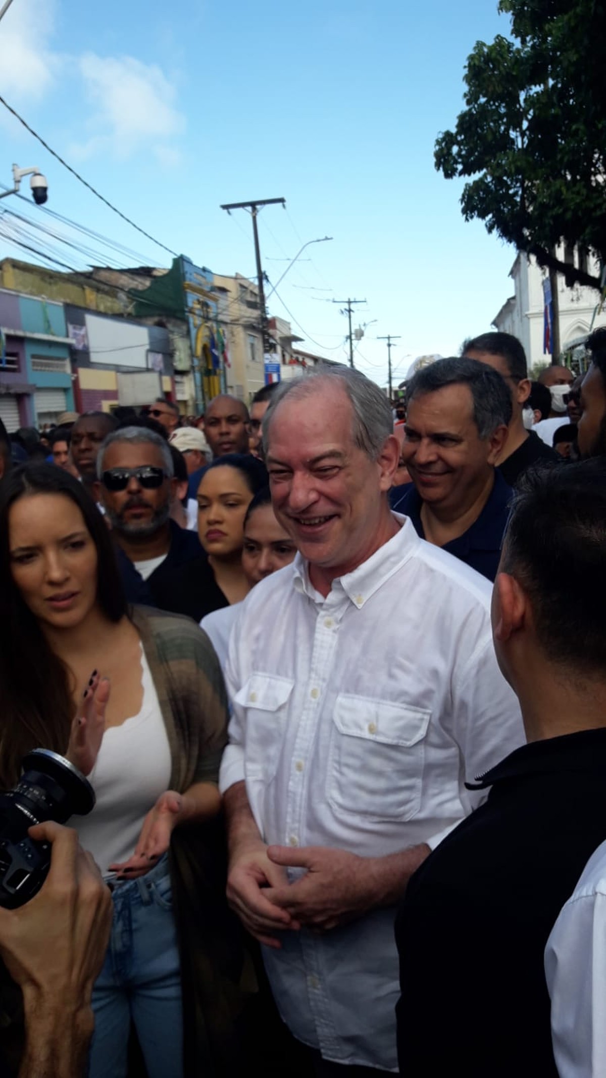 Em Salvador, Ciro participa de desfile cívico da Independência do Brasil na BA