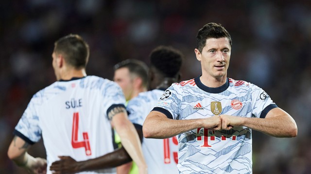 Lewandowski tem oito gols em cinco jogos pelo Bayern na temporada