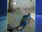 Câmera flagra furto de bicicleta em centro social de Bariri