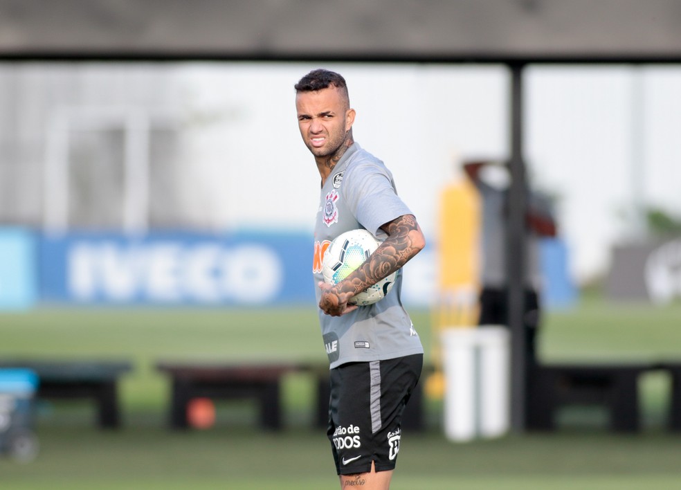 Luan perdeu espaço e não é titular do Corinthians há dois meses — Foto: Rodrigo Coca/Ag.Corinthians