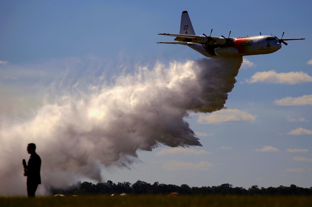 Avião C-130 Hercules, do mesmo modelo que caiu nesta quinta-feira (23) na Austrália — Foto: REUTERS/David Gray