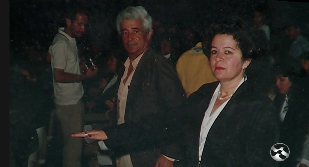 Mária Macário se formando em uma das três graduações  (Foto: Reprodução/TV Asa Branca)