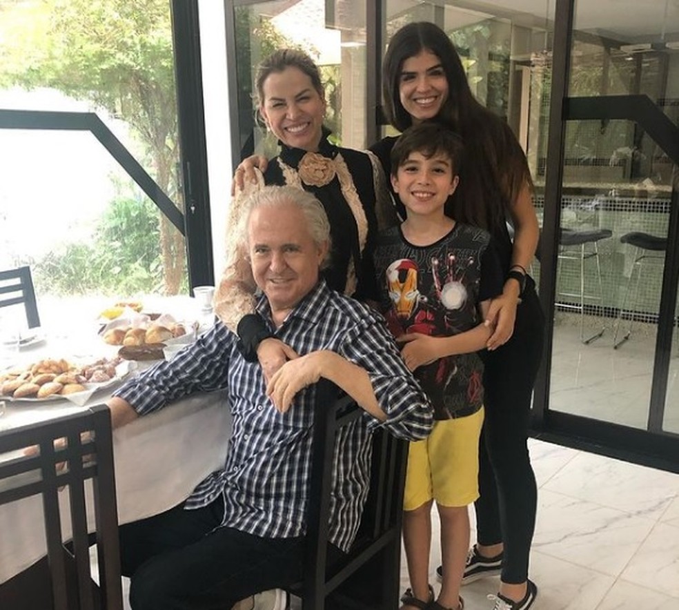 Download Ex Deputado Federal De Mt Recebe Alta Apos Ficar Mais De 90 Dias Internado Com Covid 19 Mato Grosso G1