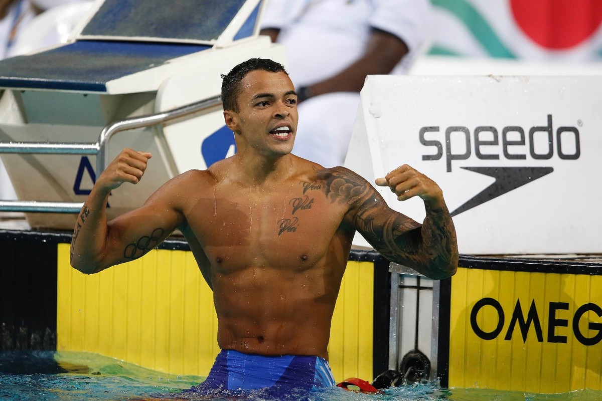 Tribunal rejeita pedido de clube e mantém nadador Gabriel Santos nas