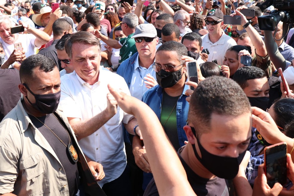 Bolsonaro foi recebido por multidão em Iporanga, SP — Foto: Alexsander Ferraz/Jornal A Tribuna