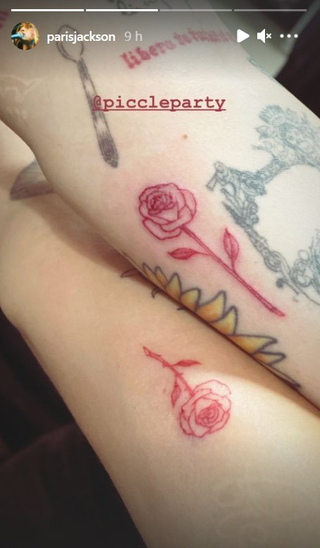 Post de Paris Jackson mostrando sua nova tatuagem (Foto: Reprodução / Instagram)