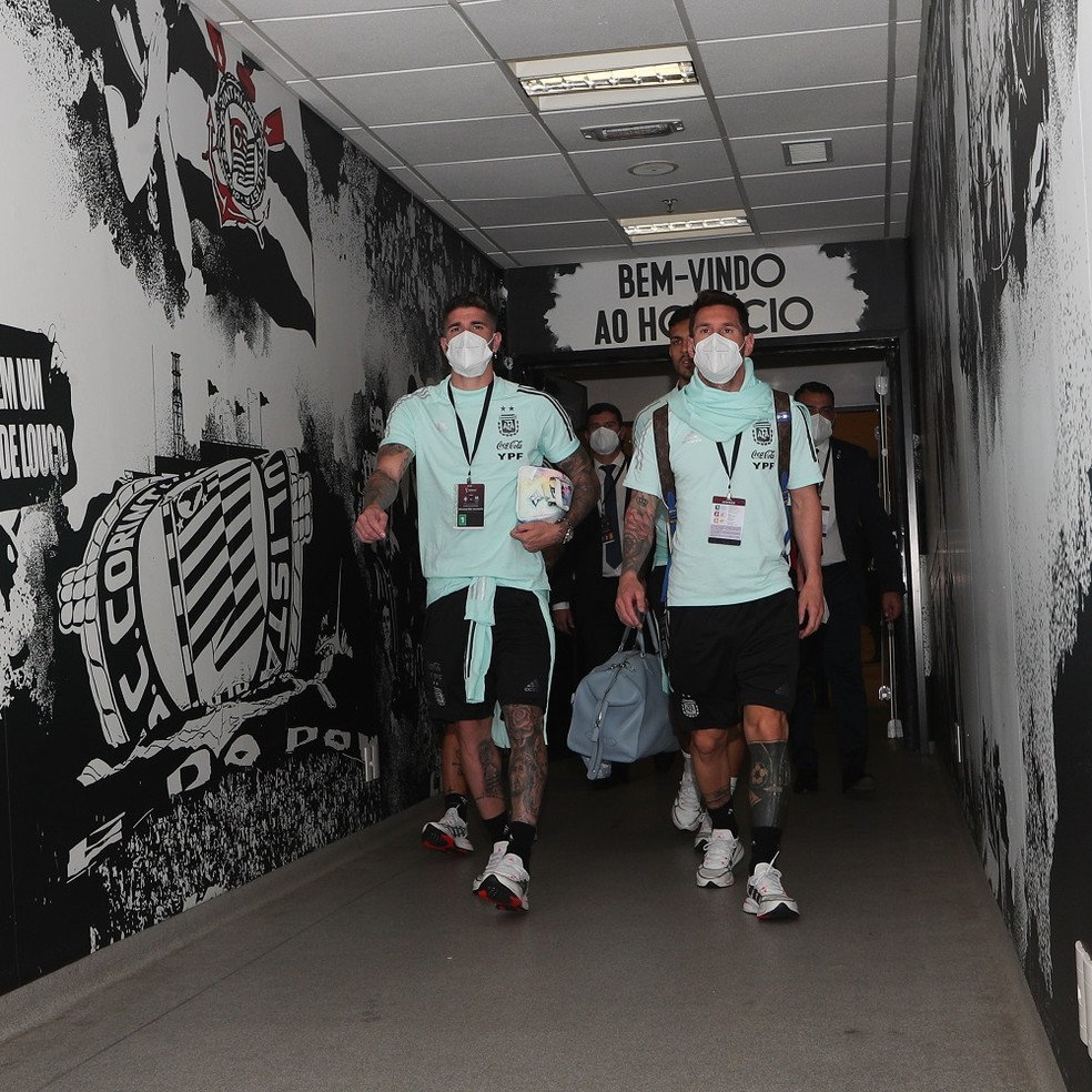 Messi na chegada à Neo Química Arena antes de Brasil x Argentina — Foto: Divulgação/Argentina