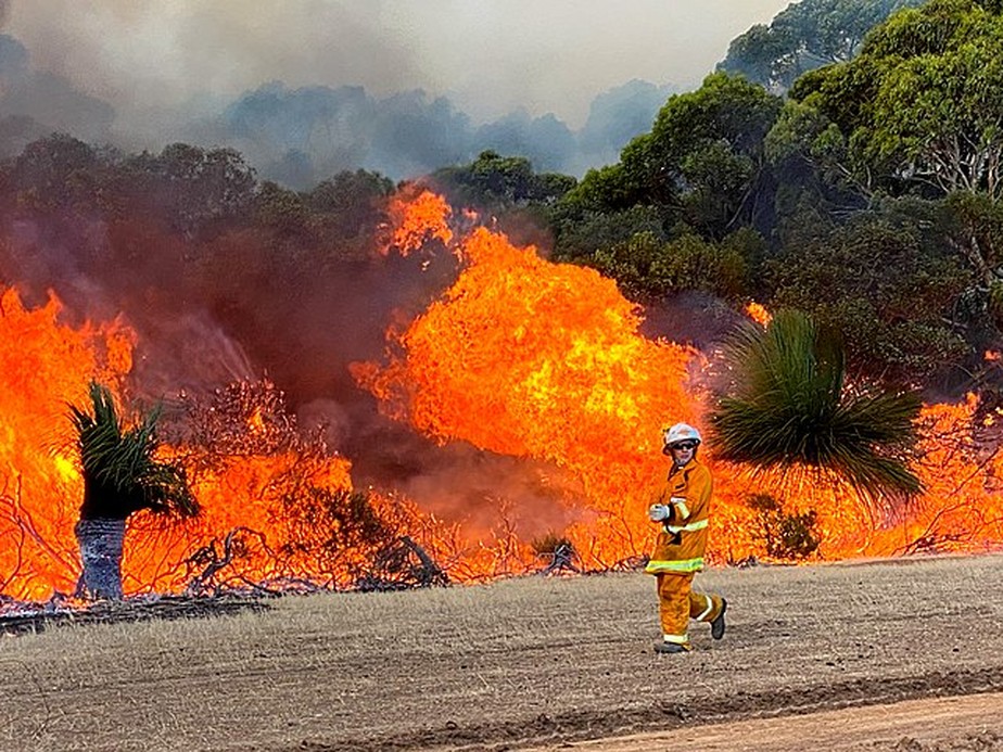 Imagem de um dos maiores incêndios florestais a atingir a Austrália, em 2019.