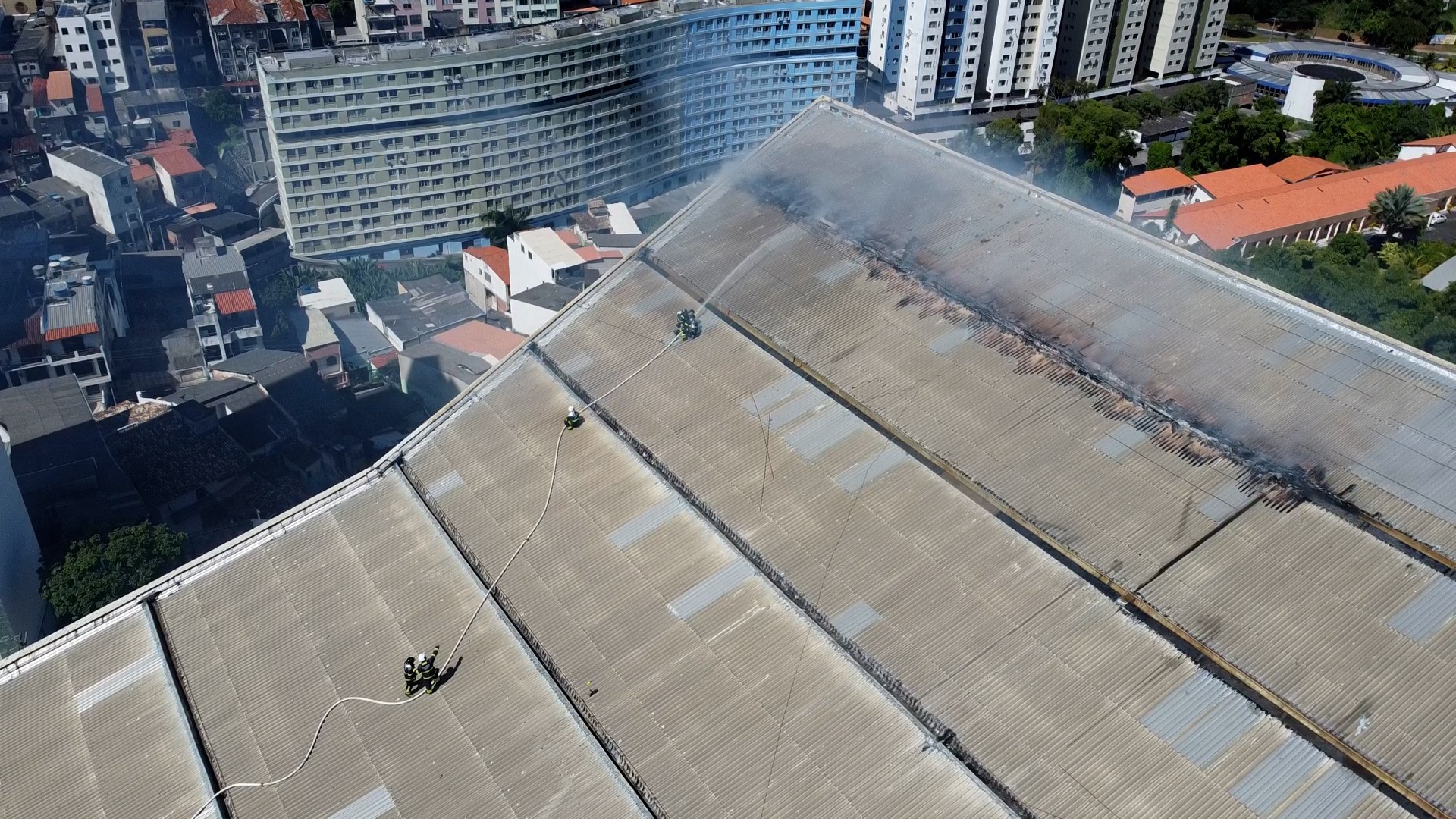 Nove meses após incêndio, sala principal do TCA segue fechada em Salvador