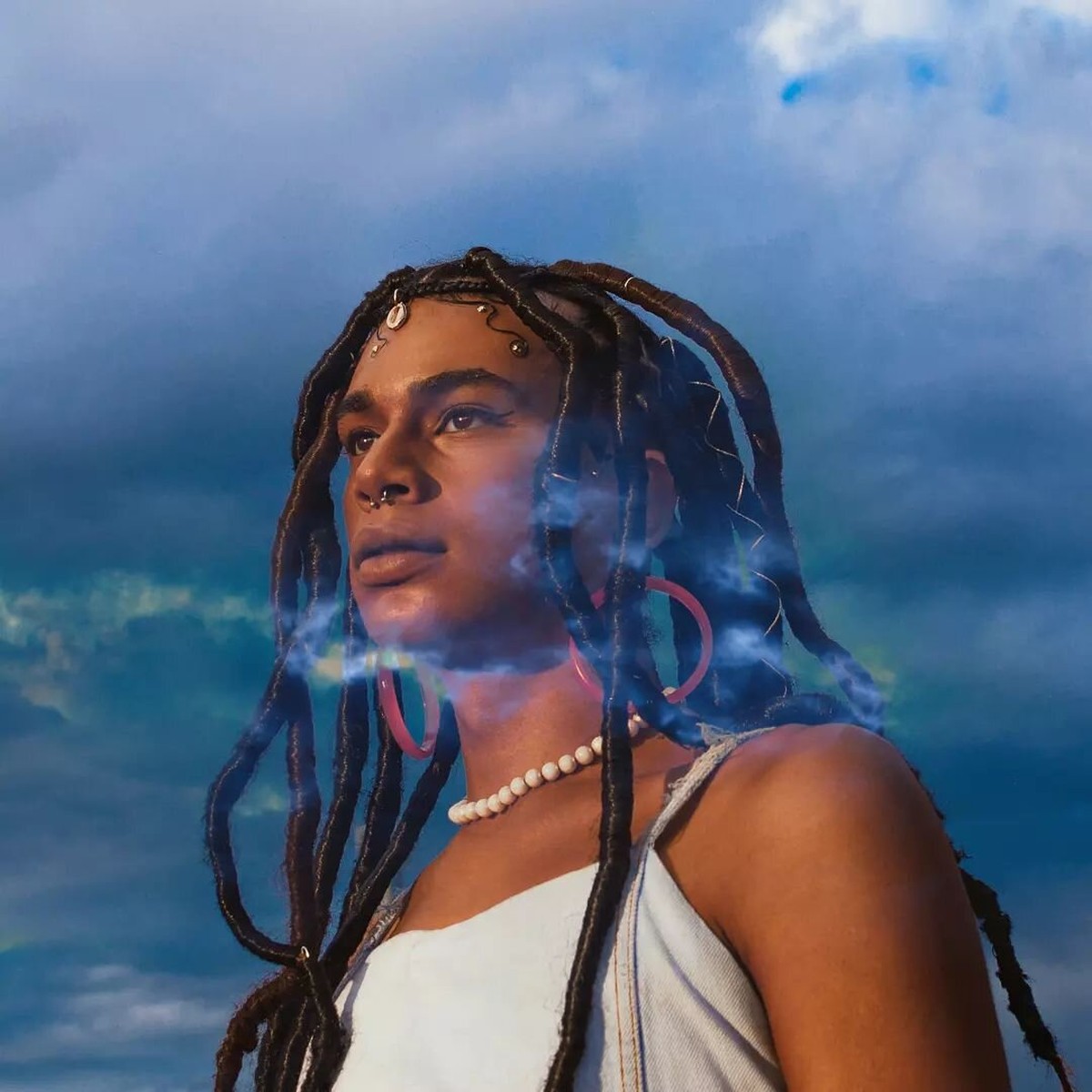 Na contramão das estatísticas, travesti de BH se redescobre na arte e acumula prêmios: 'Me sinto uma pessoa incrível' - Globo