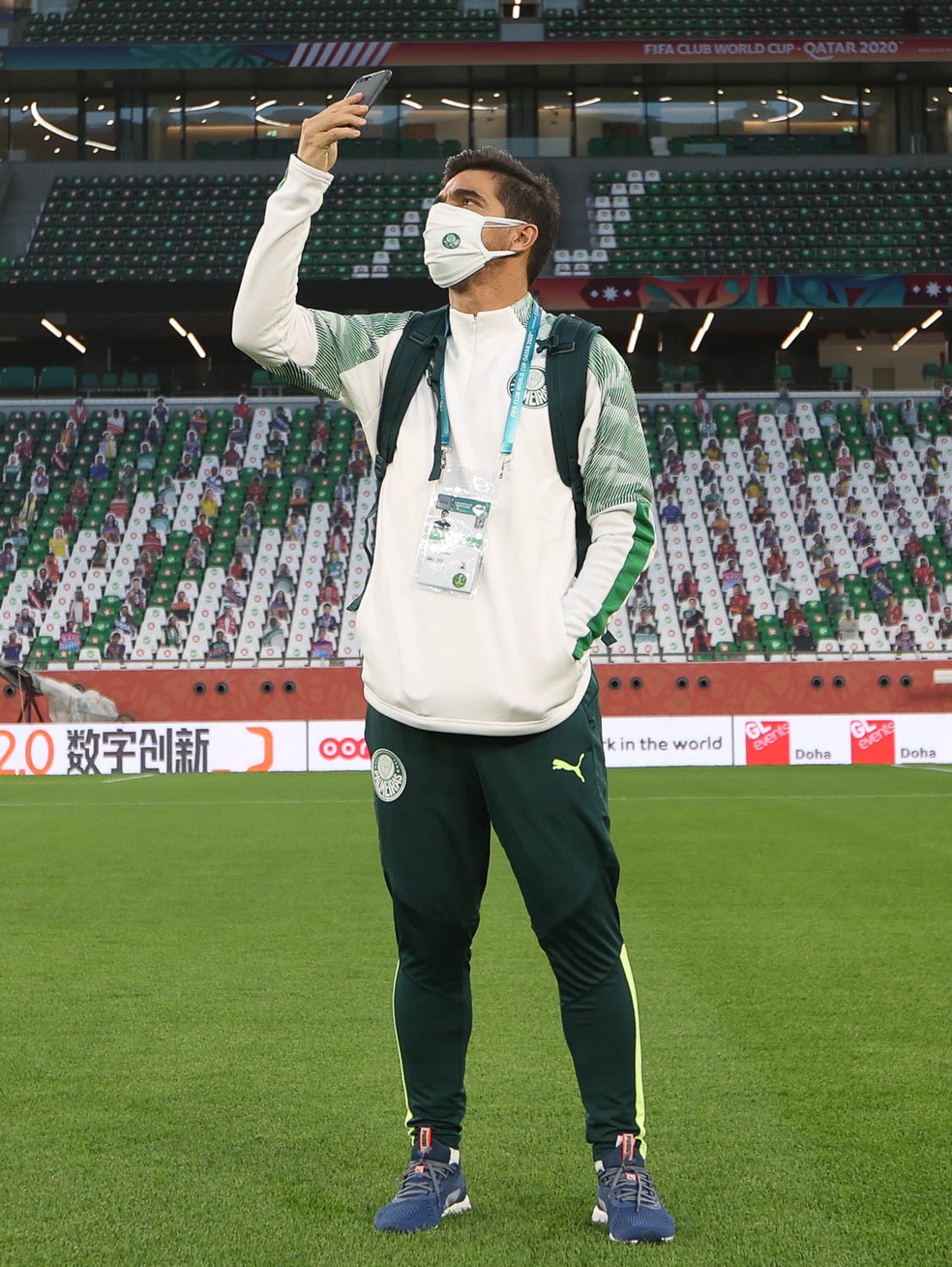 Abel Ferreira, técnico do Palmeiras, no estádio Cidade da Educação — Foto: Cesar Greco / Ag. Palmeiras