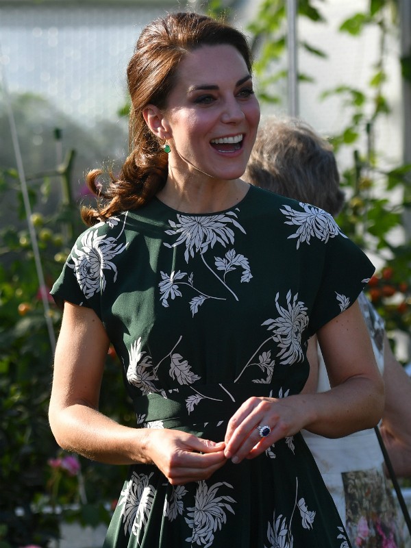 Kate Middleton durante visita ao Chelsea Flower Show (Foto: Getty)