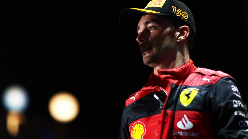 Charles Leclerc chegou mais uma vez em segundo na temporada 2022 da Fórmula 1 em Singapura — Foto: Dan Istitene/F1 via Getty Images