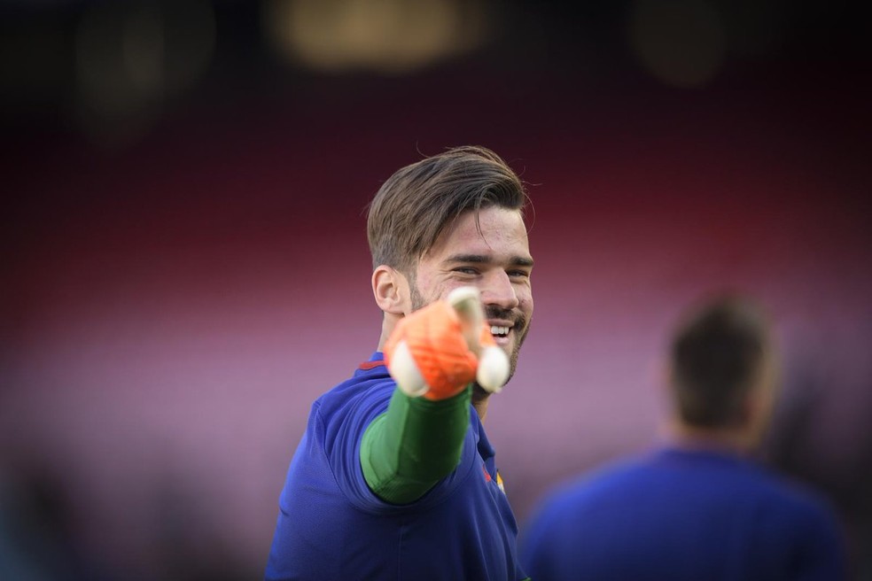 Alisson terá a missão de parar Lionel Messi e companhia nesta quarta (Foto: Reprodução Twitter)