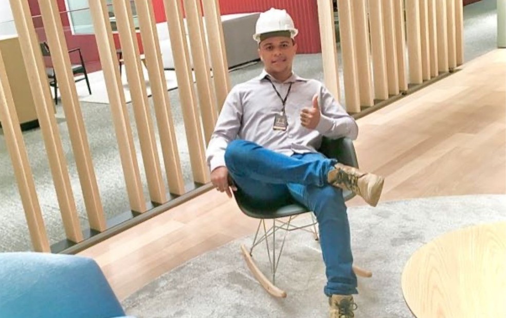 Foto da época do estágio quando ex-detento de Jaú ainda cursava engenharia — Foto: Jonatas Caique de Toledo Souza Martins /Arquivo pessoal