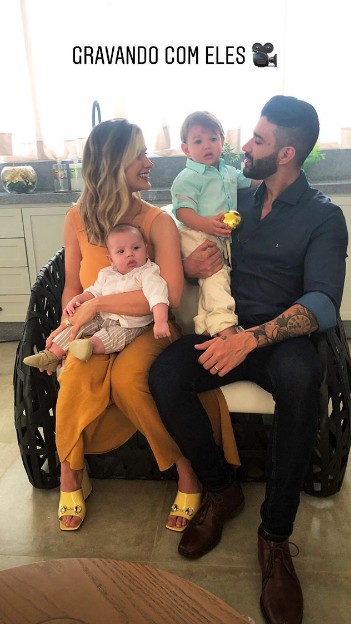 Em família (Foto: Reprodução / Instagram)