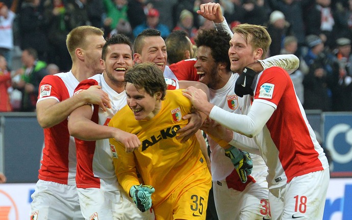 Augsburg x Leverkusen - Marwin Hitz (Foto: AP)