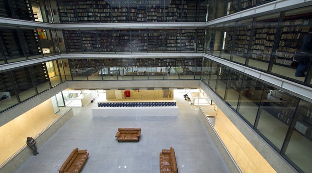 Biblioteca Brasiliana e Guita José Mindlin (Foto: Marcos Santos/ USP Imagens)