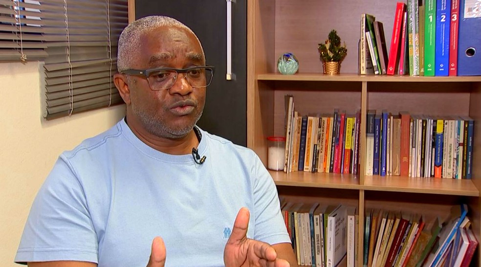 Professor Juarez Xavier é presidente da Comissão de Averiguação  — Foto: TV TEM/Reprodução