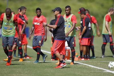 Muricy Ramalho treino Flamengo Mangaratiba (Foto: Gilvan de Souza/Flamengo)