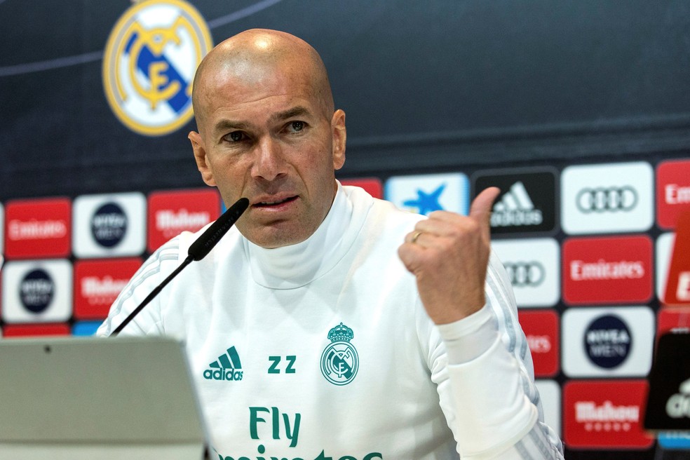 Zidane torce por presença de Neymar contra o Real Madrid (Foto: Efe)