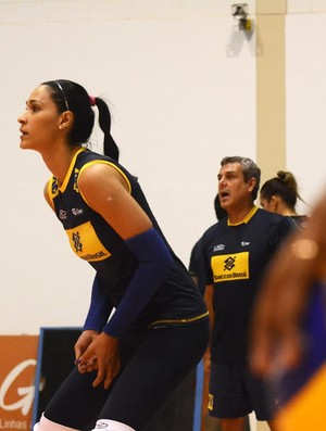 Jaqueline, seleção brasileira de vôlei, Saquarema (Foto: Alexandre Arruda/CBV)