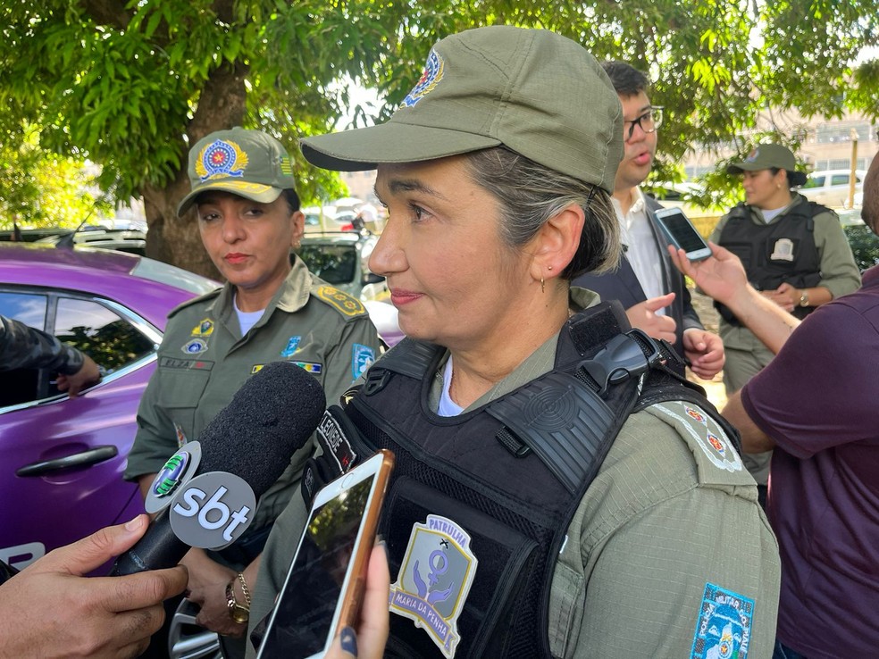 Coordenadora da patrulha Maria da Penha, capitã Leoneide Rocha. — Foto: Isabela Leal / g1 