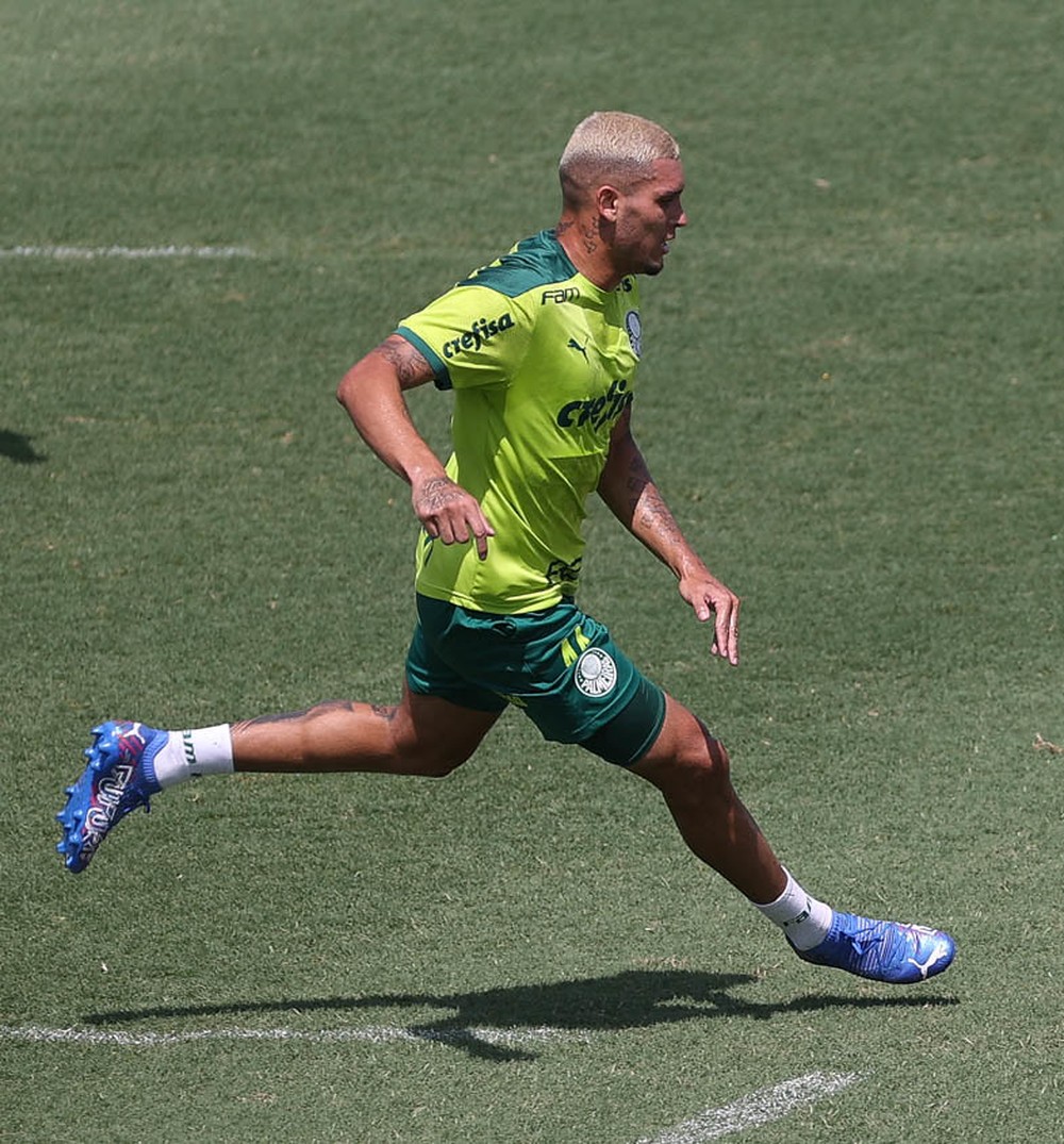 Achamos o 9? Navarro tem média de 1 gol a cada 22 minutos atuando na Libertadores