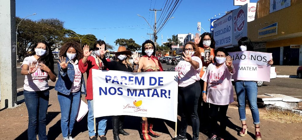 Instituto 'Mulheres Feminicídio Não' realiza manifestação em Ceilândia, DF, em referência aos 14 anos da Lei Maria da Penha — Foto: Arquivo pessoal