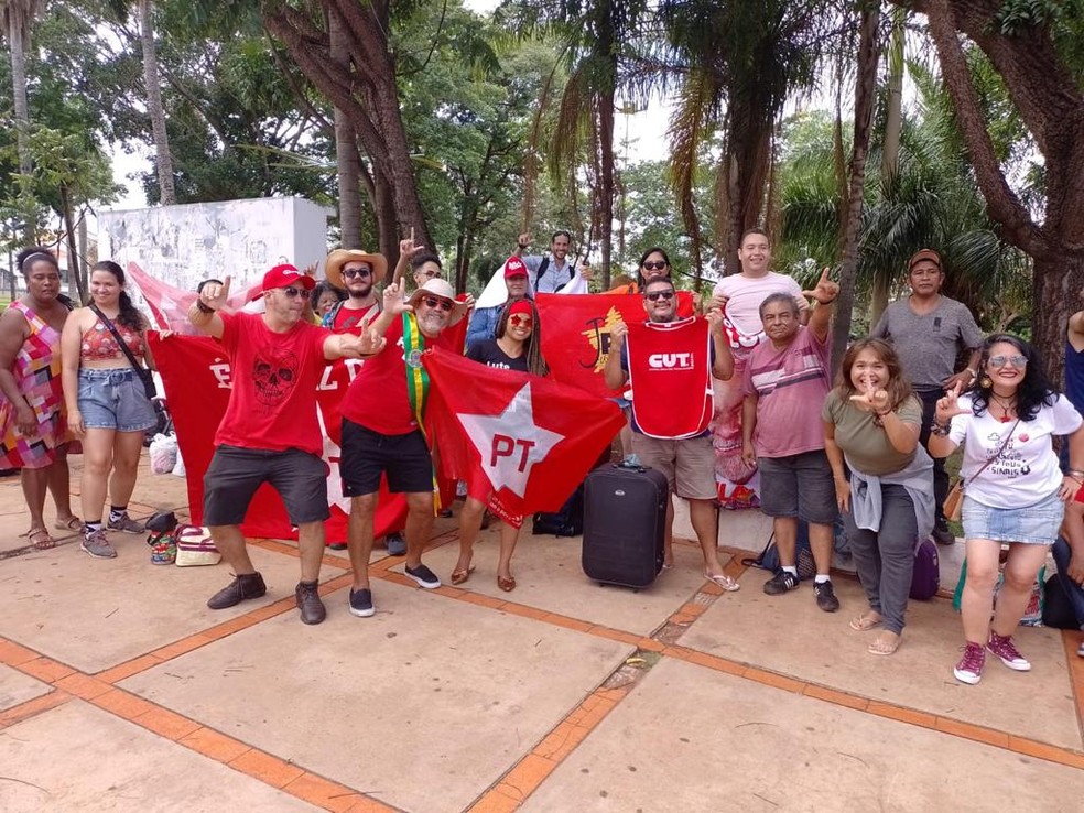 Petistas de MS estão indo para Brasília.  — Foto: Arquivo Pessoal/Reprodução