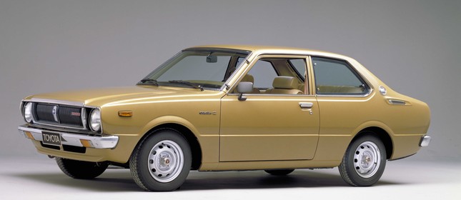 Toyota Corolla terceira geração - 1974
