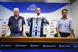 Grêmio adota otimismo e pode adiar reforços para 2ª fase da Libertadores