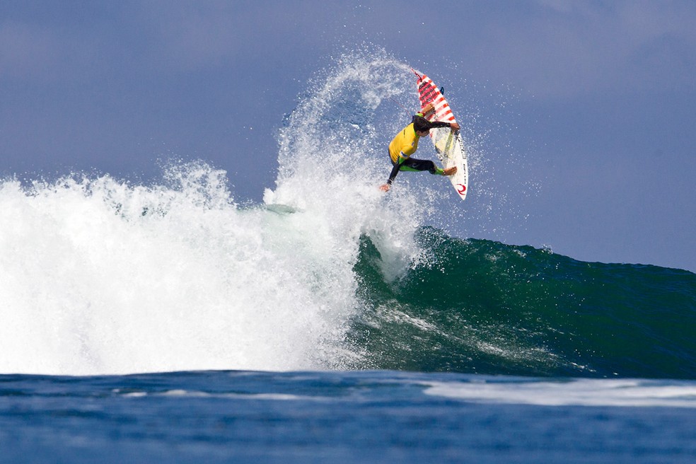 Medina decolando nas esquerdas de Trestles em 2012 — Foto: ASP / Rowland