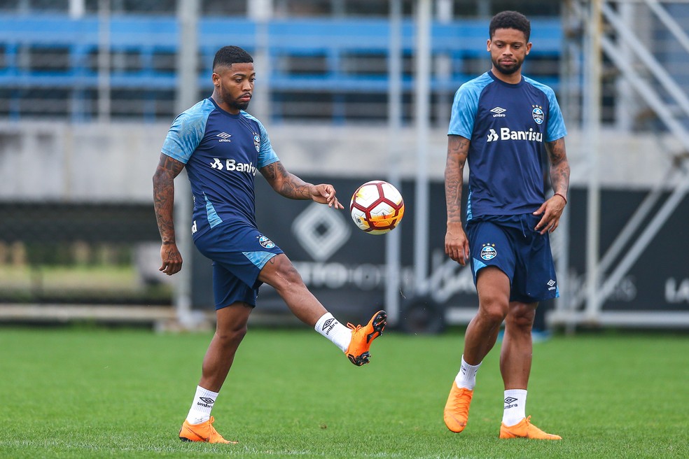 Marinho e André chegaram em 2018 com investimento alto — Foto: Lucas Uebel/Grêmio