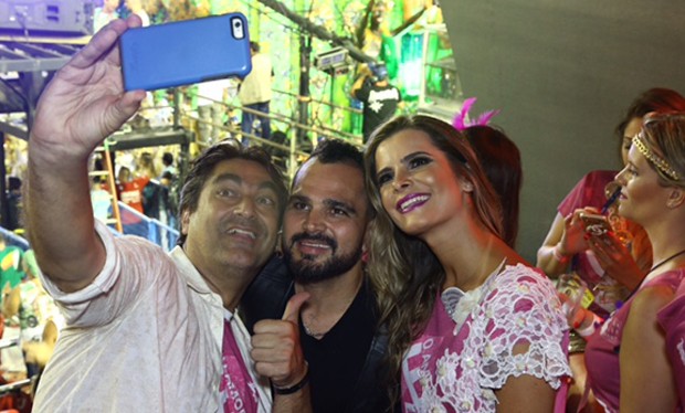 Zeca Camargo com Luciano e Flávia Camargo (Foto: Gabriel Reis/AgNews)