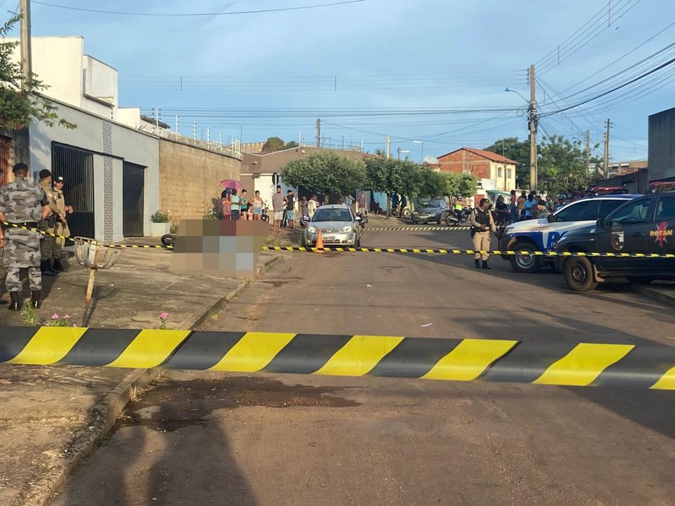 Assassinato aconteceu no Jardim Aureny I, em Palmas — Foto: Cintia Ribeiro Portilho/TV Anhanguera