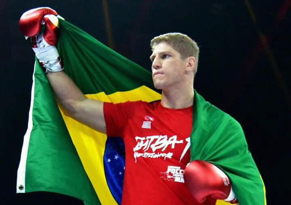 Felipe Micheletti é um dos principais lutadores de Kickboxing do mundo  (Foto: Arquivo Pessoal)