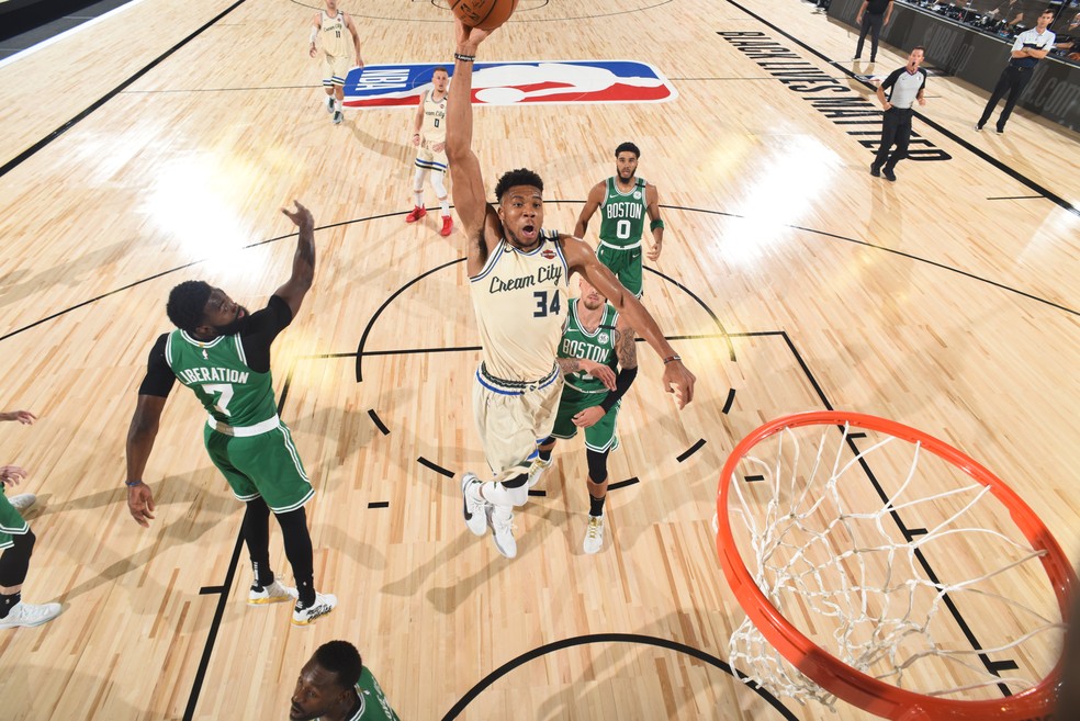 Boston Celtics x Milwaukee Bucks - NBA — Foto: Garrett Ellwood/Getty Images