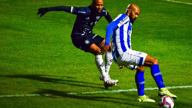 Avaí venceu o Remo no estádio da Ressacada
