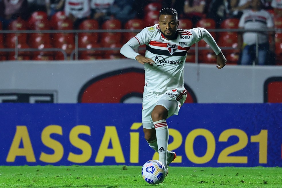 Reinaldo enaltece torcida e elogia São Paulo em vitória sobre o Inter: 