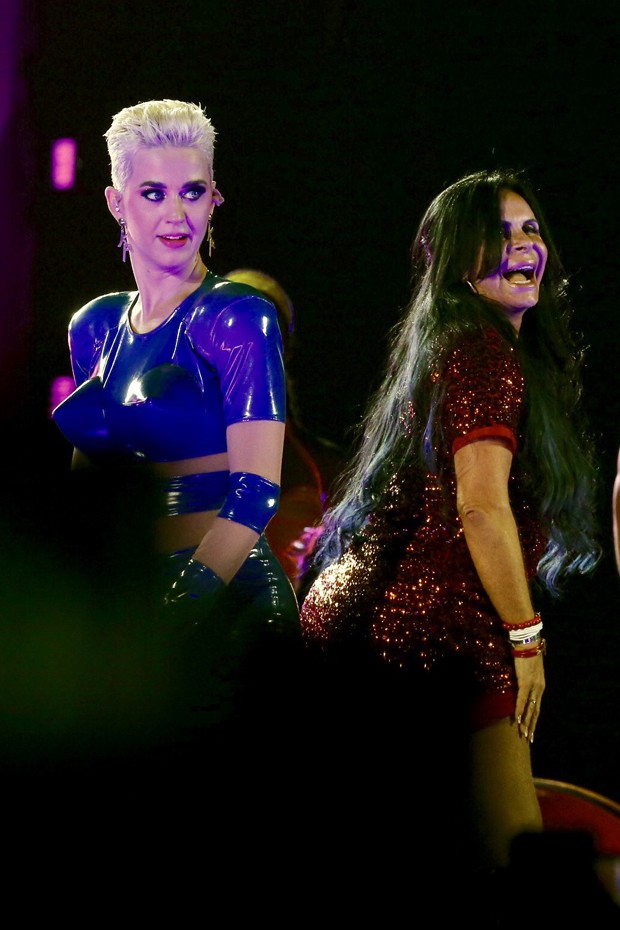 Katy Perry e Gretchen (Foto: Manuela Scarpa / Brazil News)