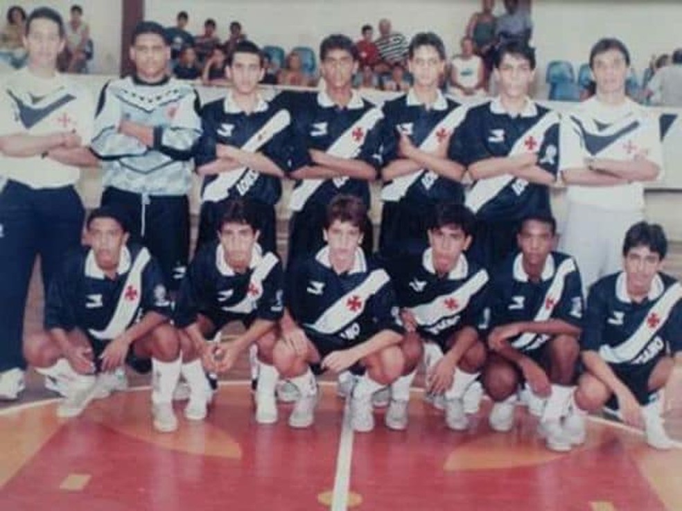 Zé Ricardo trabalhou no futsal do Vasco nos anos 90 (Foto: Arquivo)