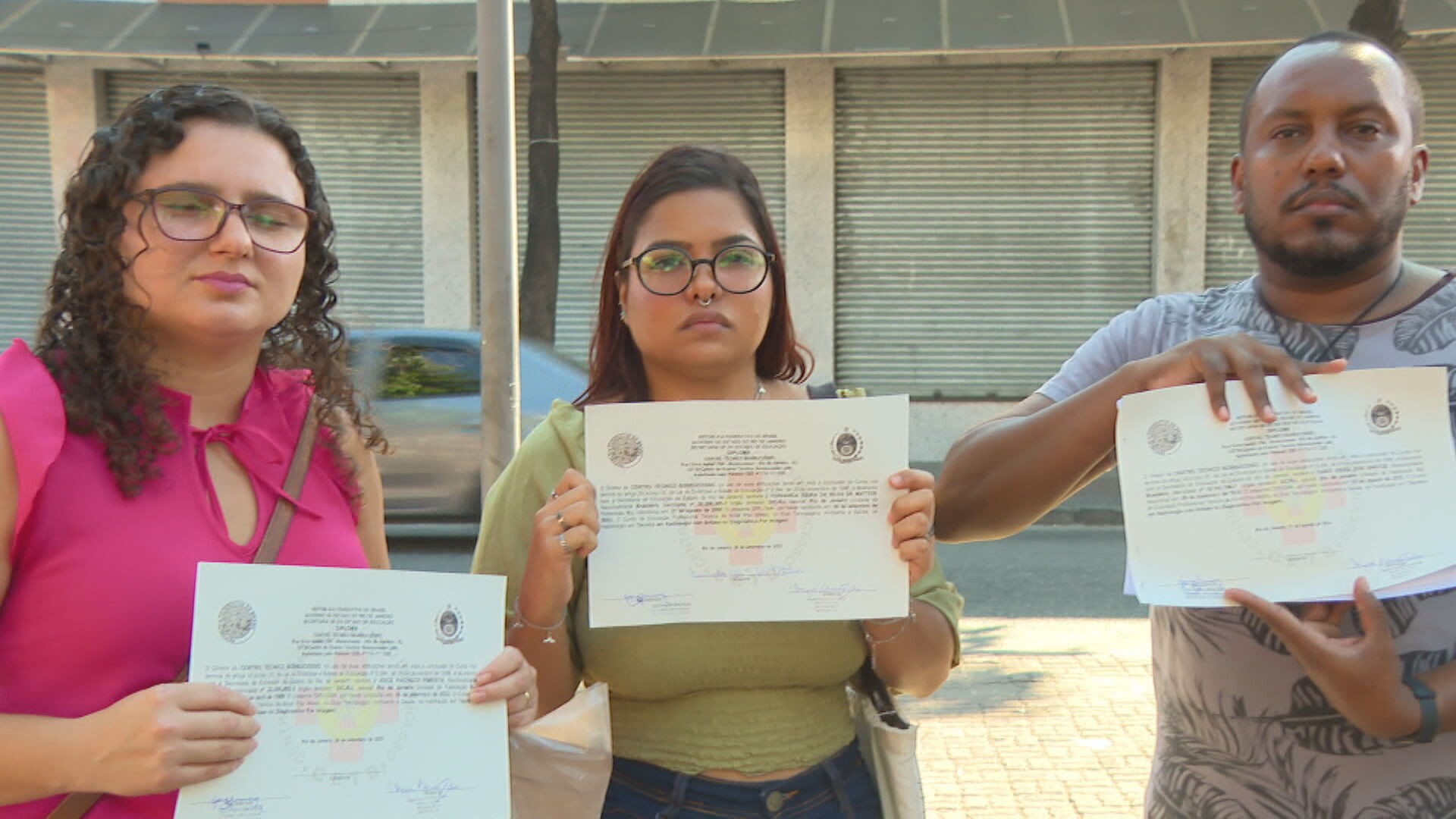 Alunos não conseguem validar diploma de radiologia em curso por irregularidades na instituição: ‘sonhava com um jaleco’, diz aluna  