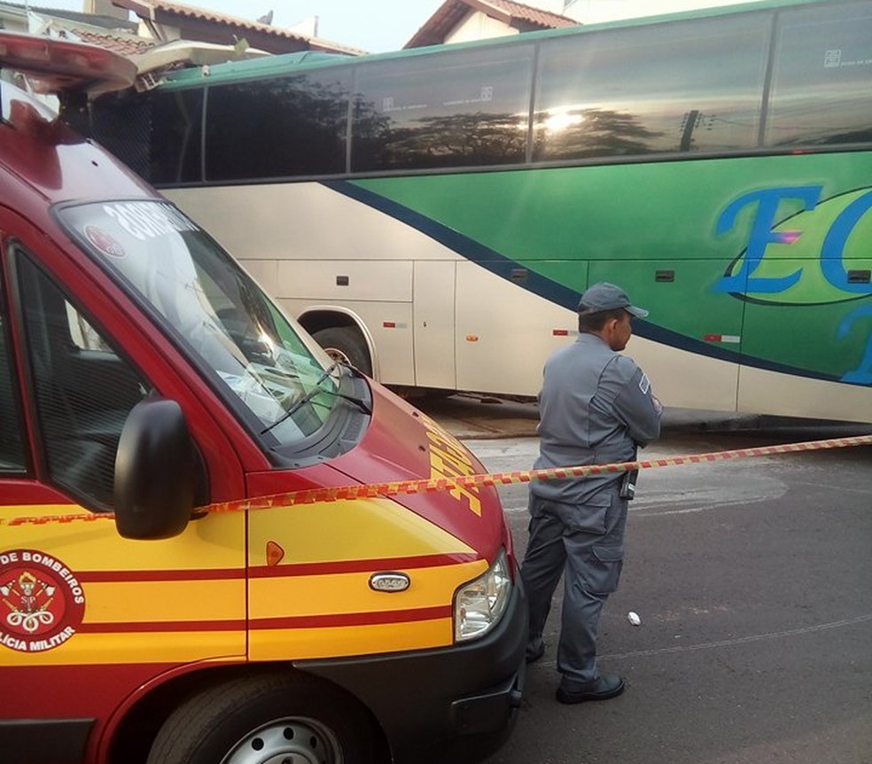 Corpo de Bombeiros compareceu ao local, mas não houve feridos (Foto: Guilherme Custódio/cedida)
