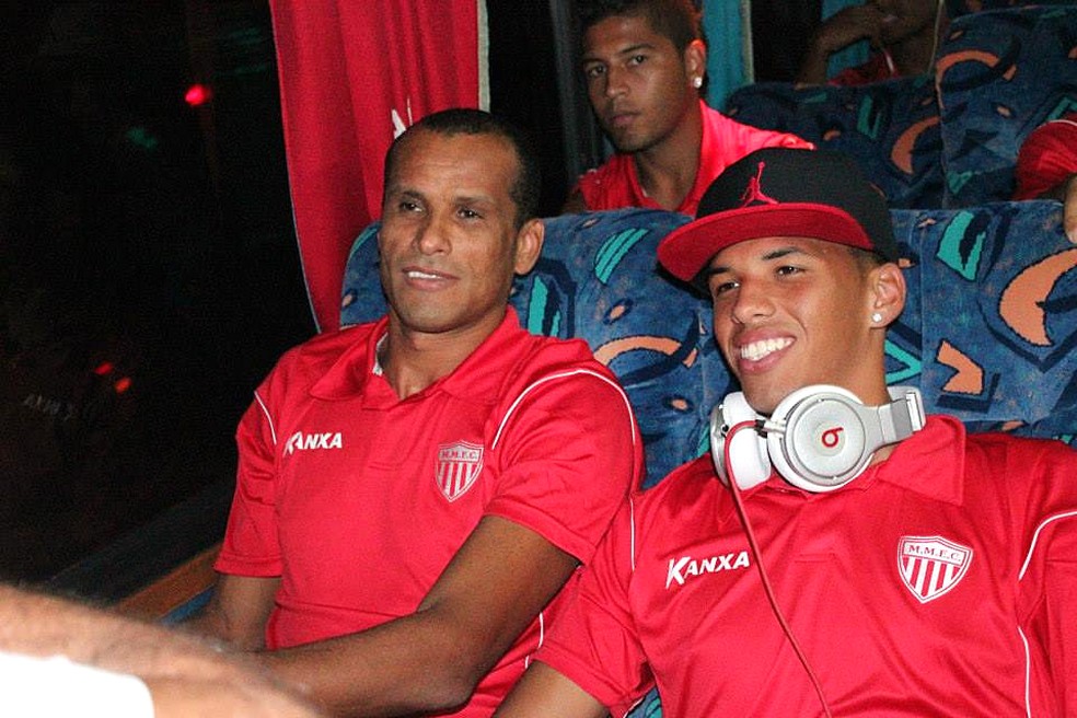 Rivaldo e Rivaldinho no Mogi Mirim em 2014 — Foto: Geraldo Bertanha/ Mogi Mirim