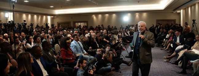 O ex-presidente Luiz Inácio Lula da Silva (SP) em evento com evangélicos em 19 de outubro de 2022 em São Paulo — Foto:  Edilson Dantas / O Globo