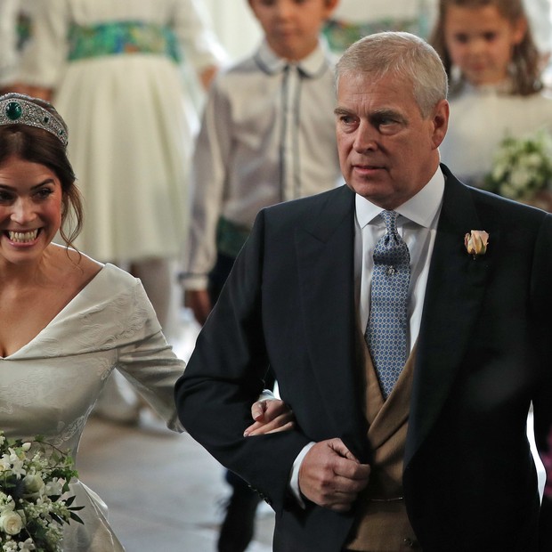 Príncipe Andrew no casamento da filha, princesa Engenie (Foto: Getty Images)