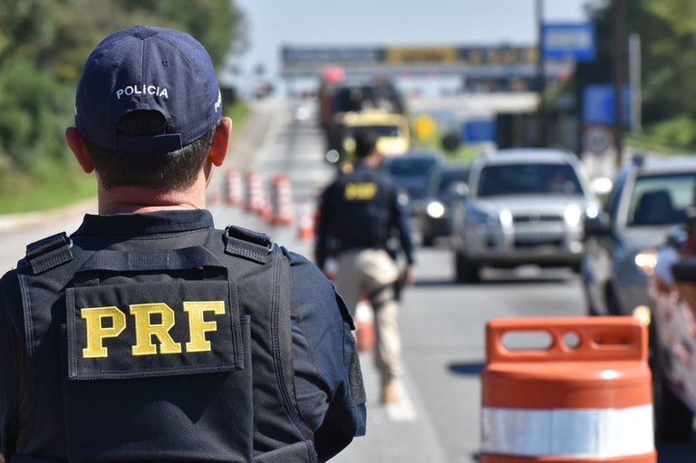 Rodovias federais do Paraná registram queda de mortes e aumento de acidentes durante Ano Novo