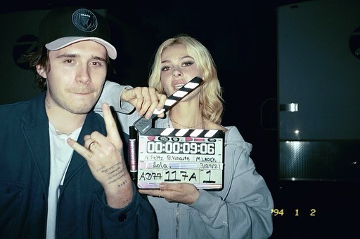 Brooklyn Beckham e Nicola Peltz no set do filme Lola James (Foto: Instagram)