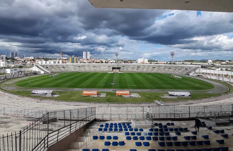 Est�dio Amig�o dever� receber na noite desta quinta-feira apenas arbitragem e o time do Campinense para o protocolo necess�rio para oficializar o WO � Foto: Guilherme Drovas / Botafogo-PB